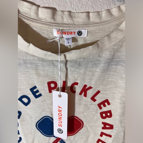 Sundry “Club de Pickleball Paris” Muscle Tank – Size S - Picture 3 of 3